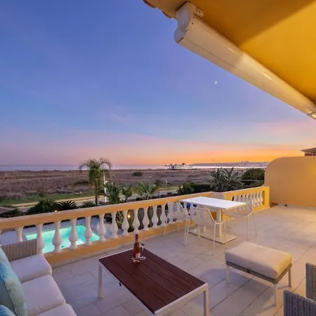 Luxury Villa With Sea Views, Private Pool & Jacuzzi Dom wakacyjny Lagos